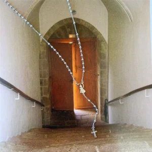 COLAR RELIGIOSO TERÇO NOSSA SENHORA APARECIDA VAZADO SOLAR